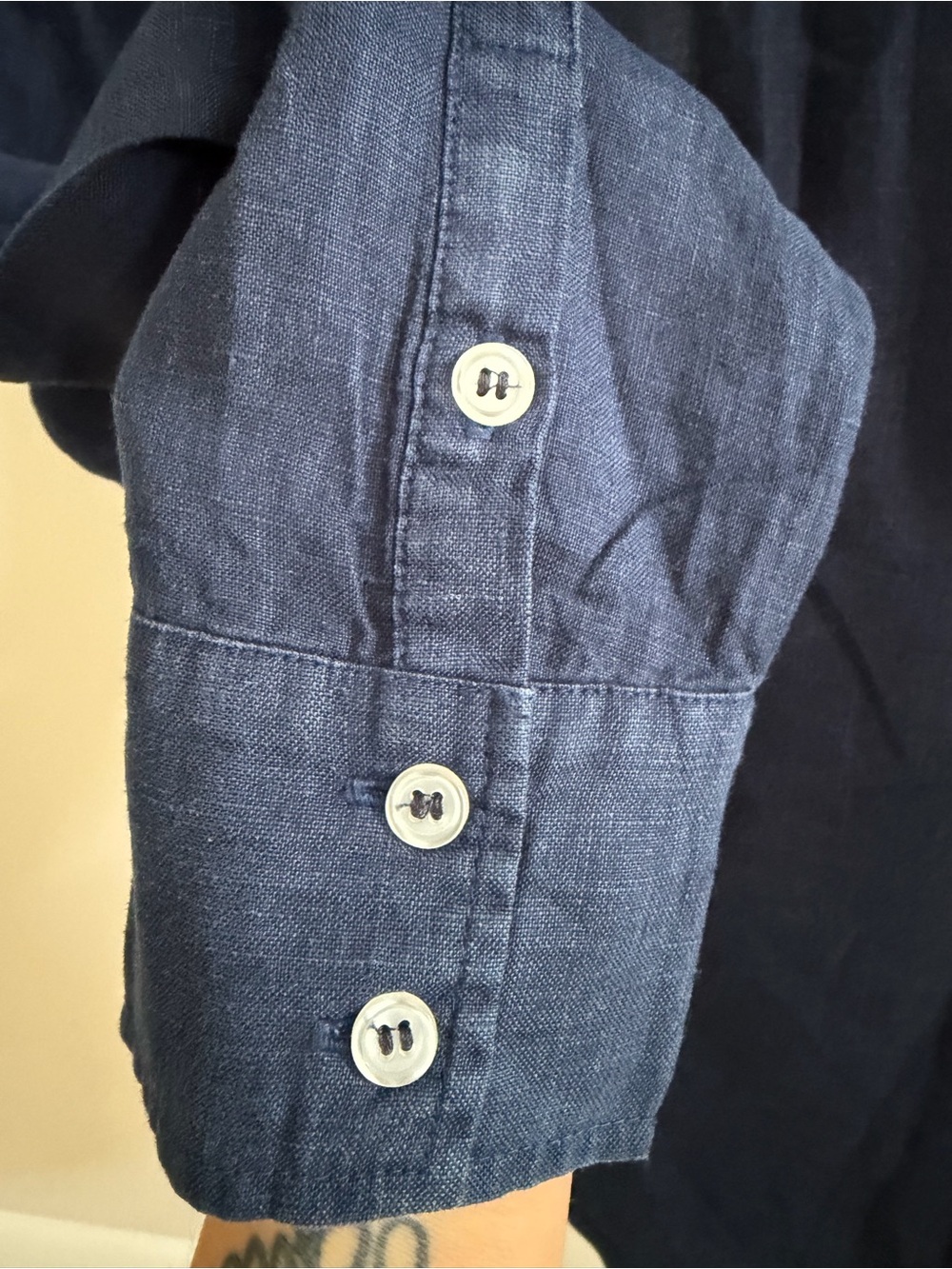 Lulu B Navy Linen Button-Up Shirt Medium - Picture 6 of 6